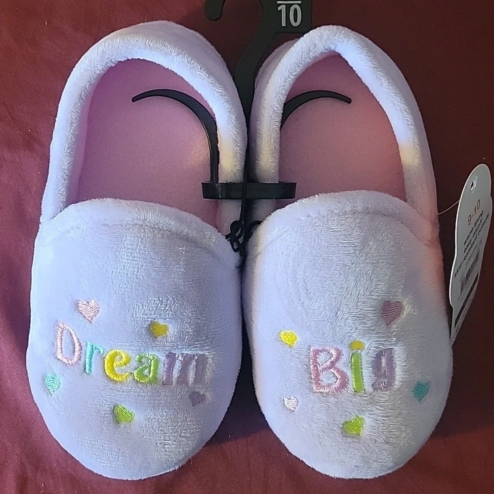 Wonder Nation Dream Big Slippers, Size: 9-10, NWT